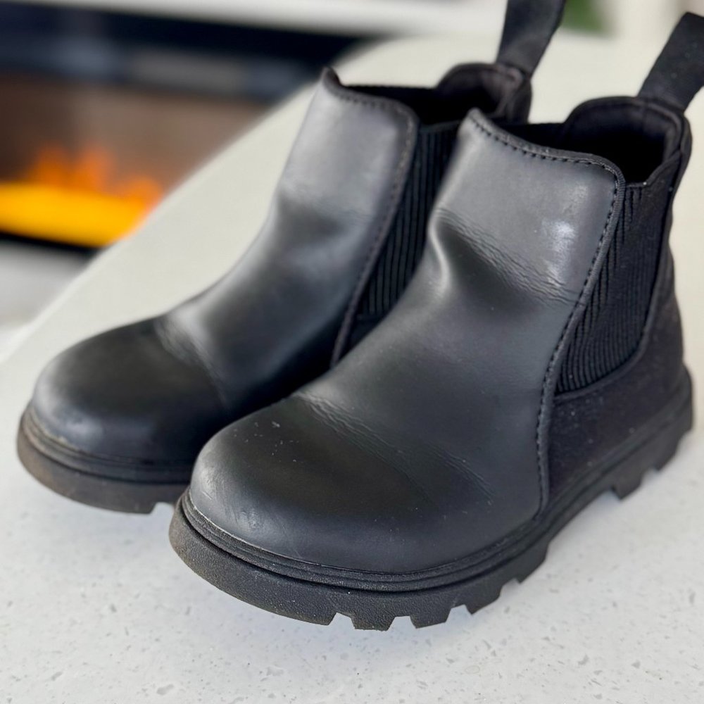 Native Girl's Chelsea Boots